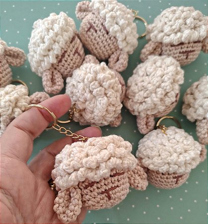 Chaveiro Amigurumi Ovelhinha