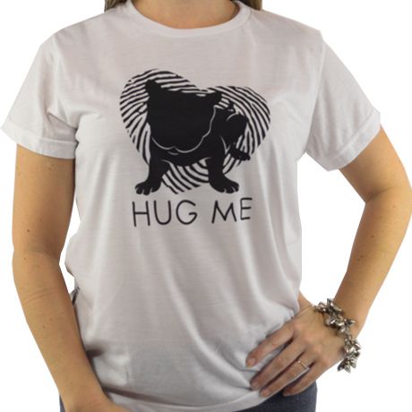 Camiseta Estampa Bulldog Hug Me