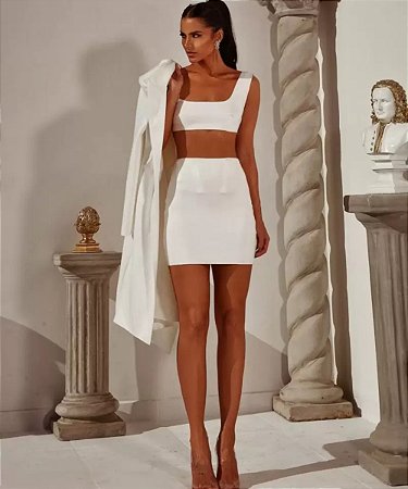 Conjunto em Alfaiataria Lyndy Branco