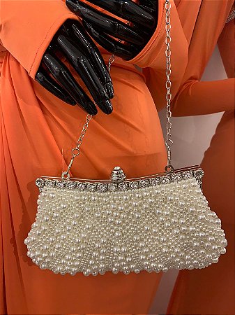 Clutch em Pérolas Off