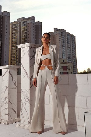 Conjunto Blazer Top e Calça Flare Linho Karla
