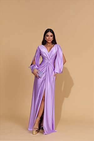Vestido longo Viena Lilás com manga aberta.