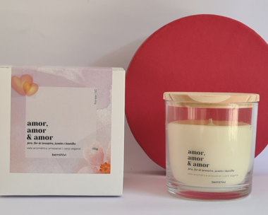 Vela aromática amor, amor &amor 170g linha momentos |bemthivi