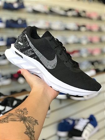 Nike React Preto