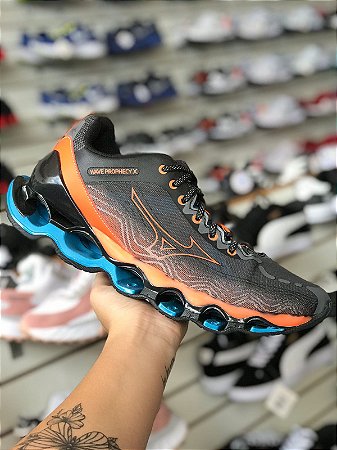 Mizuno Prophecy X Preto e Laranja