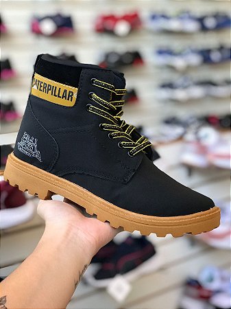 Bota Caterppilar Preto