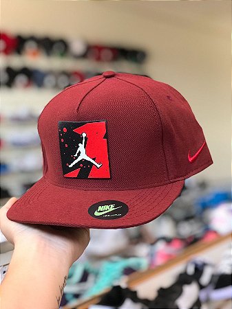 Boné Jordan 4