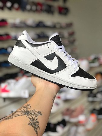 Nike Dunk Low Pro Branco e Preto