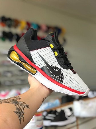 Nike Air Max SE Preto e Branco