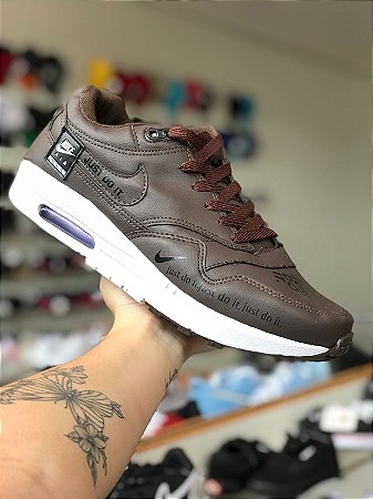 Nike Just Do It Marrom