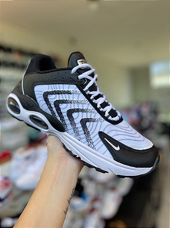 Tênis NK TW Branco e Preto