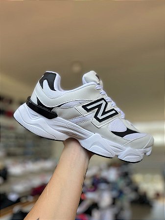 New Balance 9060 Premium-Branco e Preto
