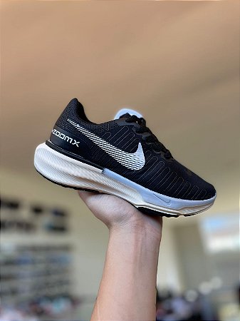 NK Zoom Infantil-Preto e Branco