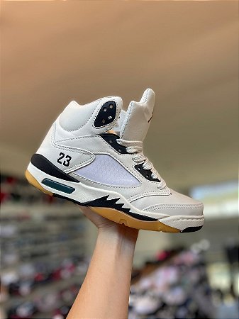 NK Jordan 4 Importado-Bege