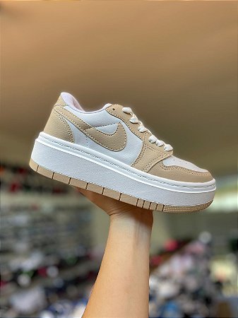 NK Air Jordan Plataforma Elevate-Rosê e Branco