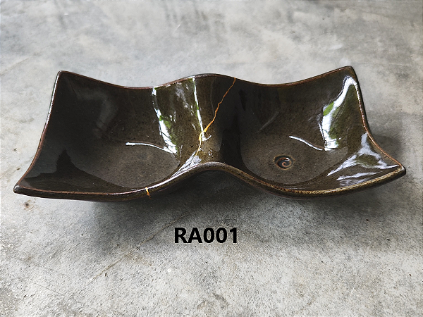 Prato de  Ceramica Duplo (Restaurado) Kintsugi Escuro Hideko