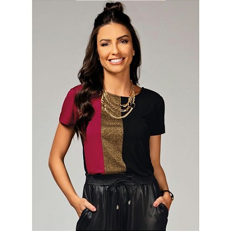 Blusa Vermelho e Preto com Recorte Frontal