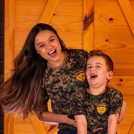 Camiseta Camuflada Digital Verde