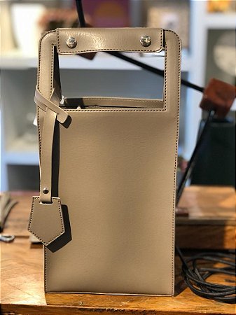 Porta garrafa duplo fendi