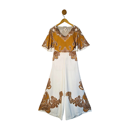 Conjunto Cortelle Mostarda e Off White G/GG