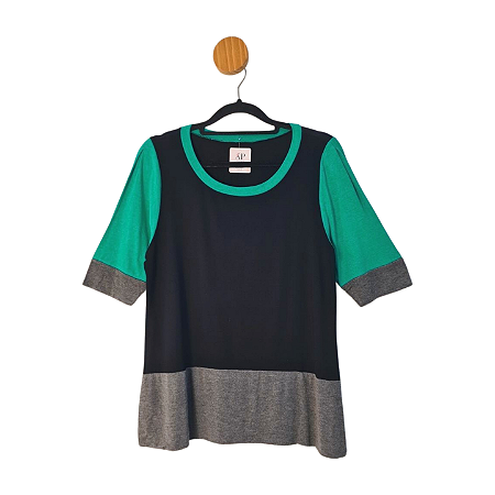 Blusa Preta e Verde M