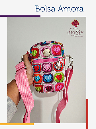 Bolsa Amora - Crochê com rosa chiclete