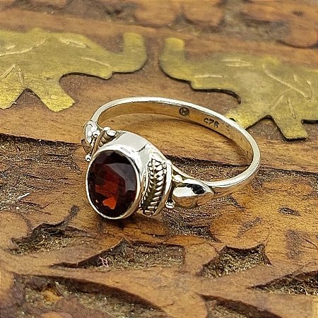 Anel Life Prata 925 pedra Granada