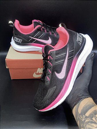 Tênis Nike Air Preto Rosa