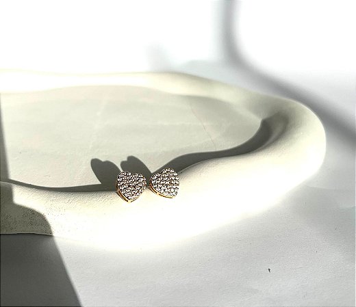 BRINCO CORAÇÃO ZIRCÔNIA CRAVEJADO BANHO OURO 18K