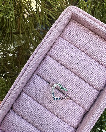 Anel Coração Cravejado em Zircônias Coloridas Prata 925