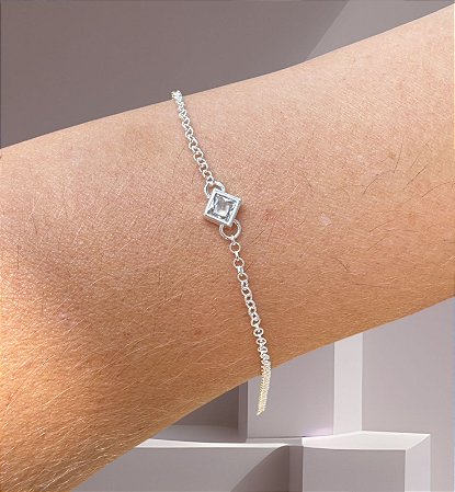 Pulseira com Zirconia Cristal Quadrada