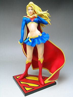 Supergirl artfx Kotobukiya Original