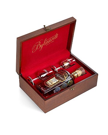 Estojo Bylaardt Luxo Ouro Carvalho Extra Premium 18 Anos 750ml + 2 Taças Cristal 60ml