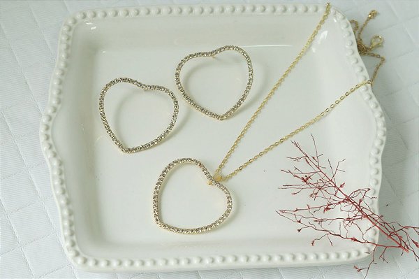 Conjunto Brincos + cordão Folheado de ouro