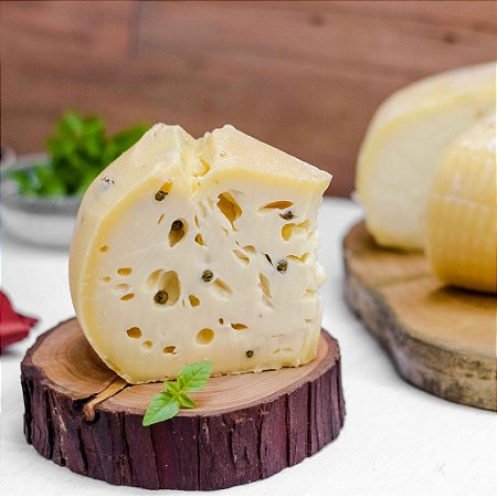 Caciotta Pepe Nero (Pimenta do Reino)