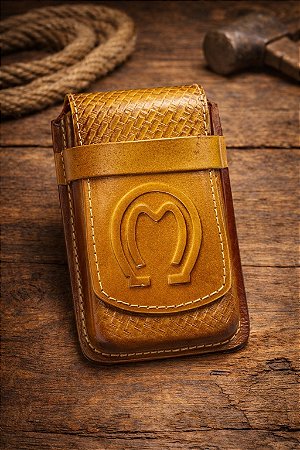 Bainha Porta Celular Em Couro Com Presilha para Cinto