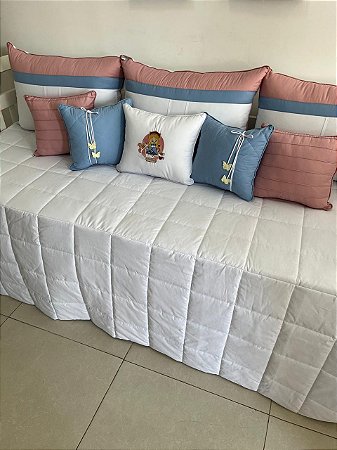 ENXOVAL DE CAMA 9 PEÇAS 200 Ayla ( com todos enchimento e zíper)