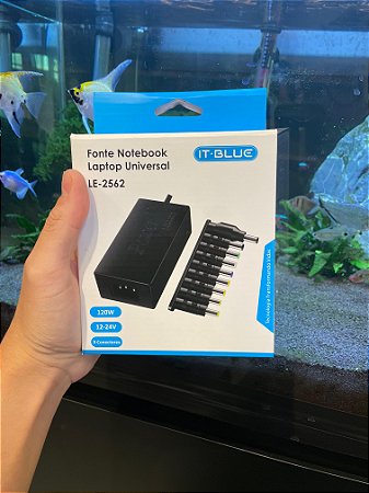 Carregador para notebook universal.
