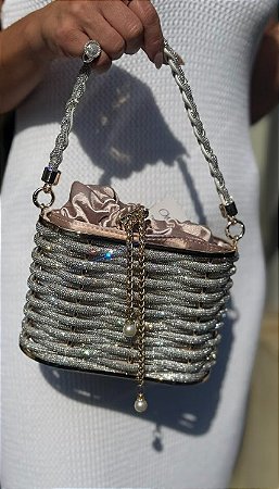 CLUTCH REDONDA CESTA PRATA
