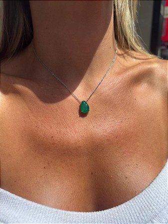 COLAR GOTA ESMERALDA