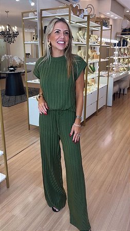 CONJUNTO TRICOT BLUSA SEM MANGA CANELADO VERDE