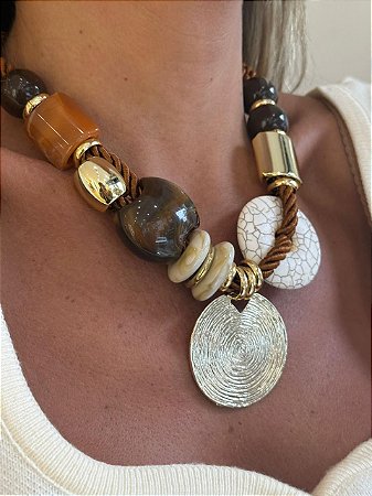 MAXI COLAR CORDA MANDALA MARROM LARANJA