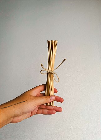 vareta de bambu para incensos 18 cm x 1,5mm