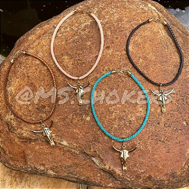 Colar de Couro Country Cranio LongHorn - Diversas Cores Dourado