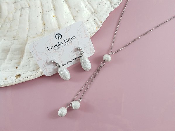 Conjunto Perolado - 3 Pérolas e Corrente