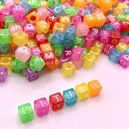 Miçanga Infantil Letra Vogal 6mm 25g - Aprx 150 Peças