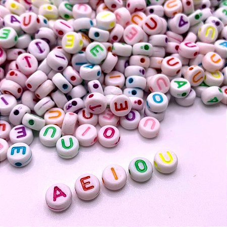 Miçanga Infantil letra VOGAL 7mm 25g Pulseira - Aprx 175 Peças