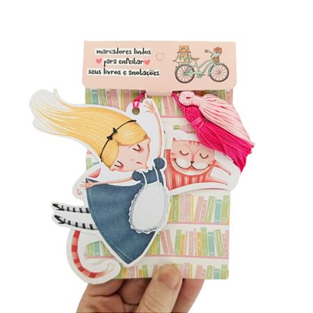Kit com 2 Marcadores de Livro Alice no Pais das Maravilhas