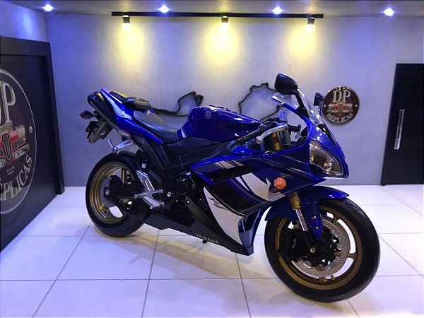 Yamaha R1-YZF