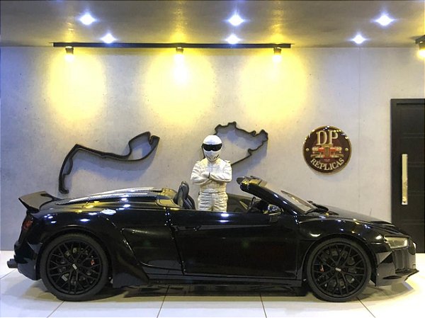 Audi R8 V10 Spider - PRETO